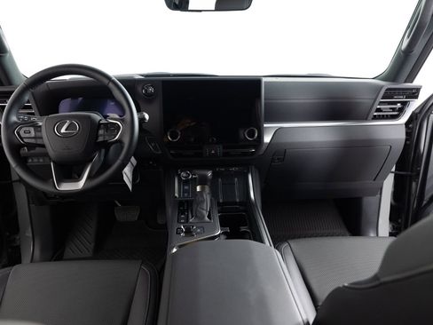Used 2025 Lexus GX 550 w/ Accessory Package (2T) AWD/4WD image 33