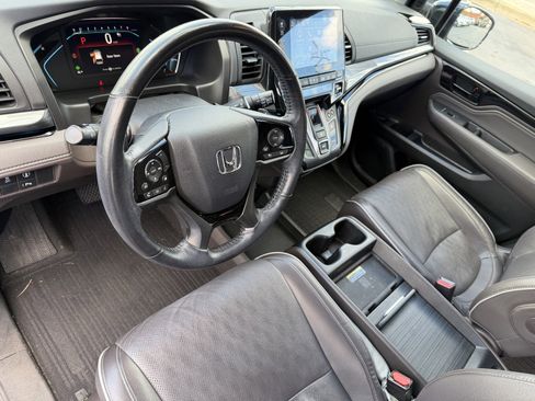 Used 2022 Honda Odyssey Elite image 14