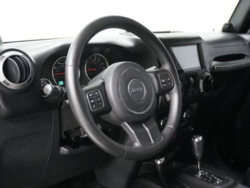 Used 2014 Jeep Wrangler Unlimited Sport w/ Quick Order Package 24S image 9