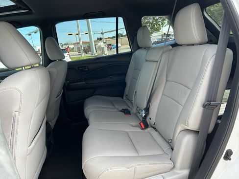 Used 2023 Honda Passport EX-L image 26