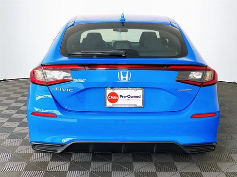 Used 2025 Honda Civic Sport image 7