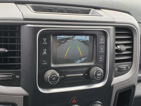 Used 2014 RAM 1500 Express AWD/4WD image 25