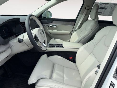 New 2026 Volvo XC90 B6 Ultra w/ Protection Package AWD/4WD image 9