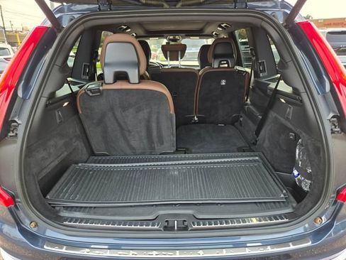 Used 2023 Volvo XC90 B6 Plus w/ Protection Package Premier AWD/4WD image 18