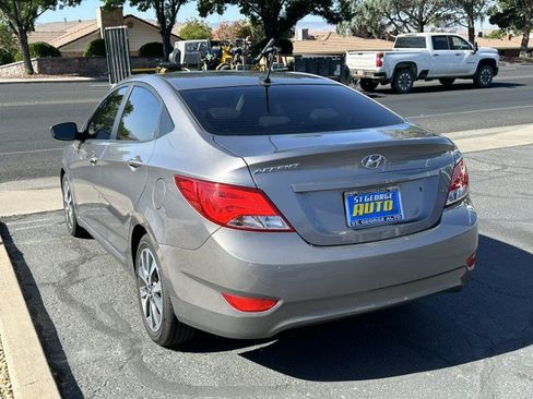 Used 2017 Hyundai Accent Value Edition FWD image 5
