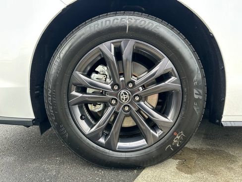 Certified 2026 Toyota Sienna XSE AWD/4WD image 29