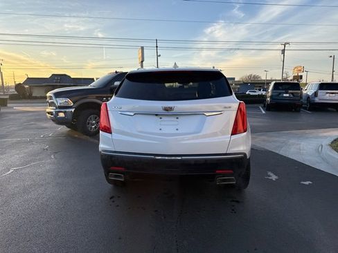 Used 2017 Cadillac XT5 Premium Luxury image 19