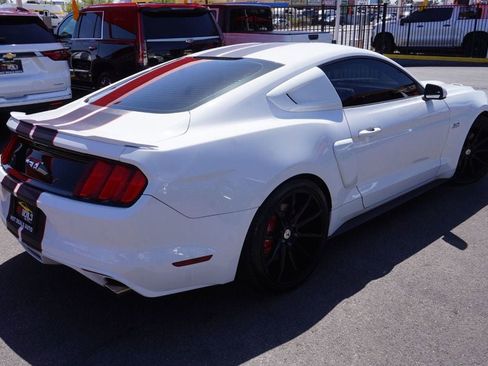 Used 2017 Ford Mustang GT image 6