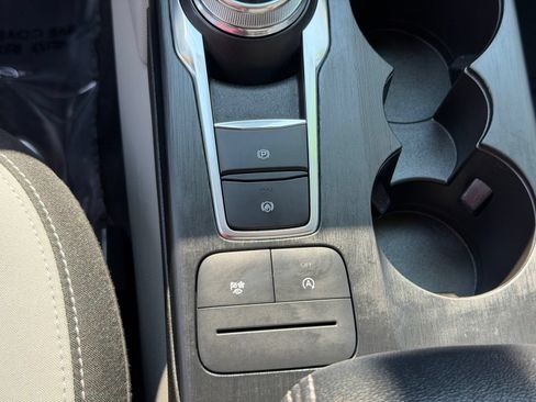 Used 2024 Ford Escape Active AWD/4WD image 23