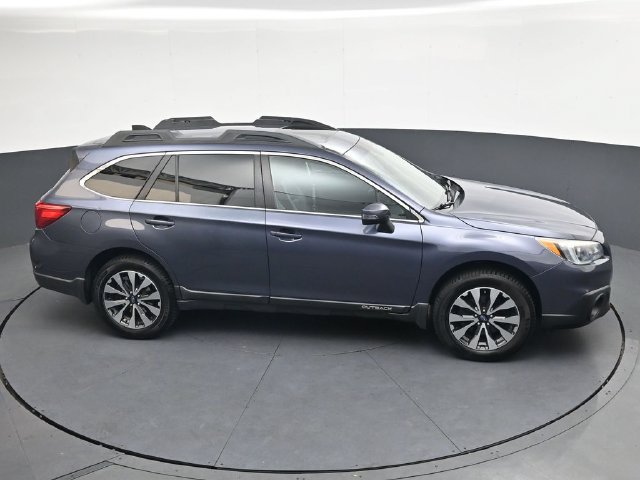 Used 2016 Subaru Outback 2.5i Limited AWD/4WD image 23