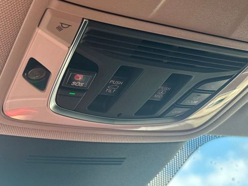 Used 2025 Acura MDX w/ Advance Package image 33