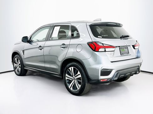 Used 2025 Mitsubishi Outlander Sport SE image 5