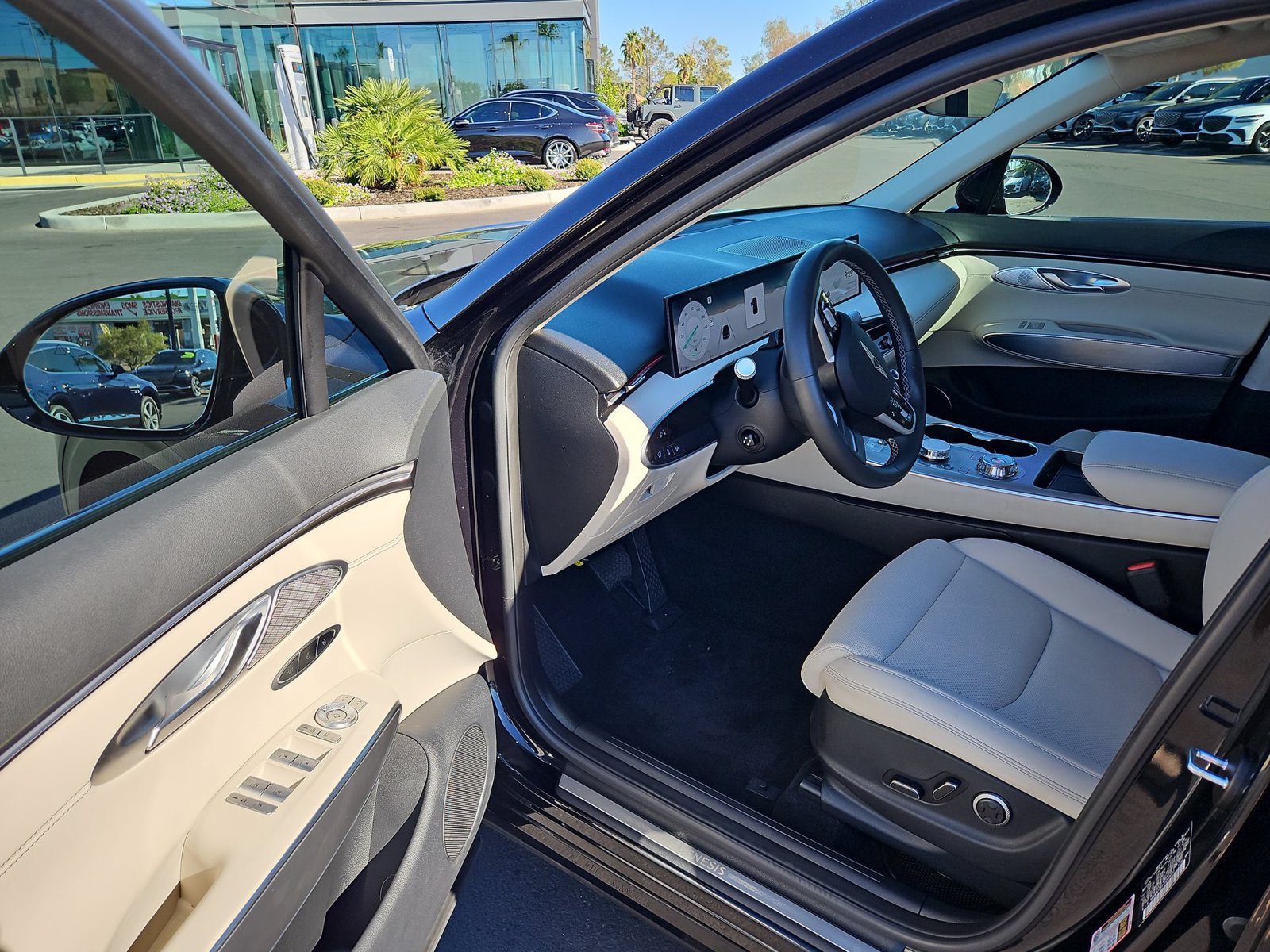 Certified 2026 Genesis GV70 2.5T Select AWD/4WD image 10