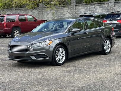 Used 2018 Ford Fusion SE w/ Fusion SE Technology Package
