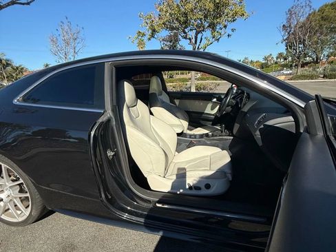 Used 2011 Audi S5 Premium Plus w/ Navigation Pkg w/Camera image 11