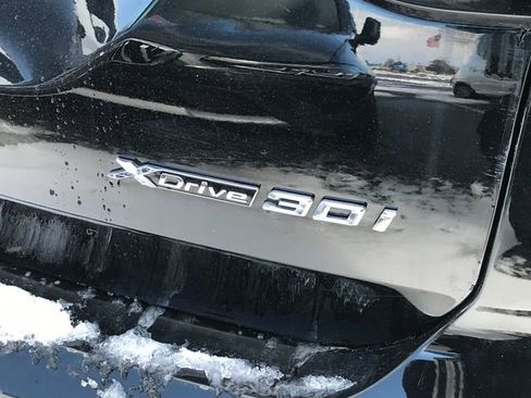 Used 2024 BMW X3 xDrive30i image 3