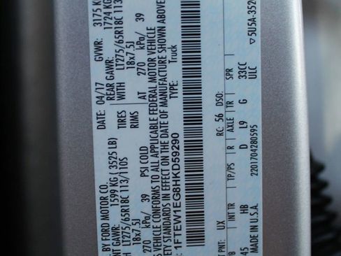 Used 2017 Ford F150 Lariat image 47