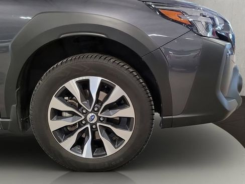 Used 2024 Subaru Outback Limited image 12