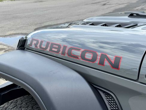 Used 2021 Jeep Wrangler Unlimited Rubicon AWD/4WD image 25