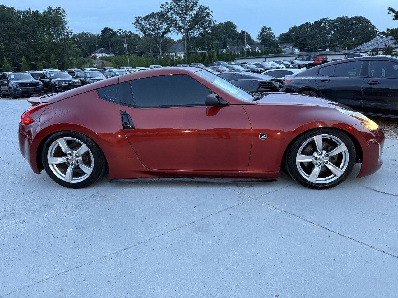 Used 2015 Nissan 370Z Coupe w/ Aerodynamics Package RWD image 5