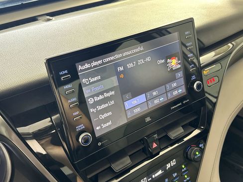 Used 2024 Toyota Camry XSE w/ Navigation Package image 16