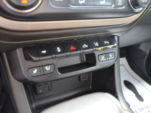 Used 2020 GMC Canyon Denali AWD/4WD image 66