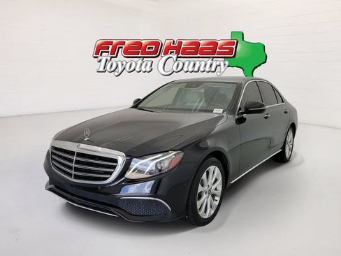 Used 2018 Mercedes-Benz E 300 image 1