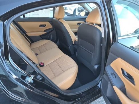 New 2025 Nissan Sentra SV w/ SV Premium Package image 13