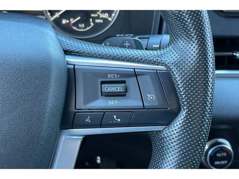 Used 2022 Mitsubishi Outlander ES image 38