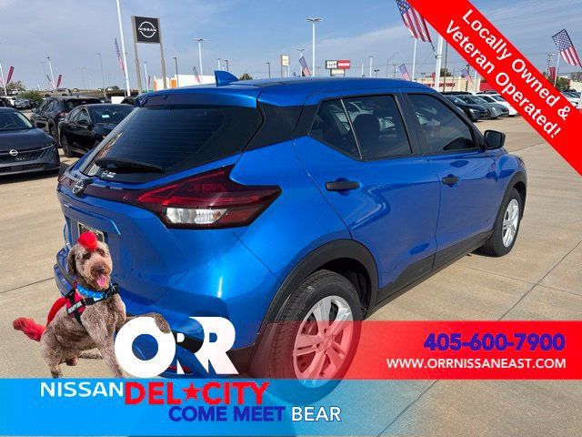 Used 2024 Nissan Kicks S FWD image 5