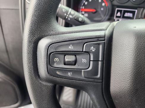 Used 2025 Chevrolet Silverado 2500 Custom w/ Custom Convenience Package image 30