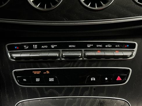 Used 2023 Mercedes-Benz E 450 Coupe image 35