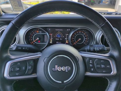 Used 2021 Jeep Wrangler Unlimited Sahara w/ Safety Group image 29