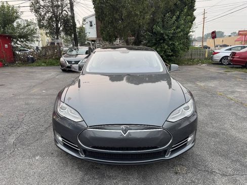 Used 2013 Tesla Model S RWD image 3