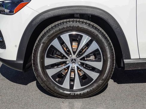 Certified 2025 Mercedes-Benz GLE 350 4MATIC image 11