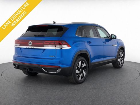 Used 2024 Volkswagen Atlas Cross Sport SE AWD/4WD image 8