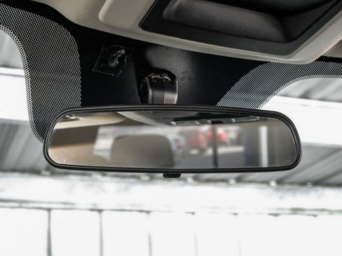 Used 2017 RAM 2500 SLT image 21