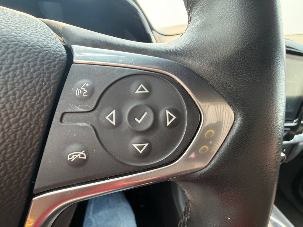 Used 2023 Chevrolet Traverse Premier AWD/4WD image 15