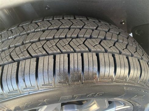 Used 2023 Toyota RAV4 Limited image 36