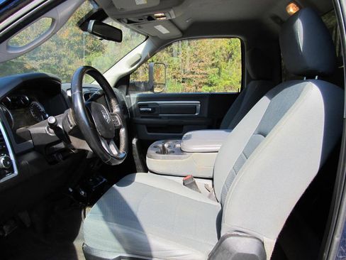 Used 2018 RAM 5500 SLT w/ Quick Order Package 29G SLT image 20