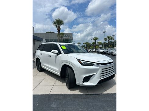 Used 2024 Lexus TX 350 FWD w/ Technology Package image 7