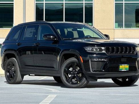 New 2026 Jeep Grand Cherokee Limited image 2
