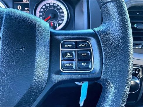 Used 2020 RAM 1500 Tradesman w/ Chrome Appearance Group image 13