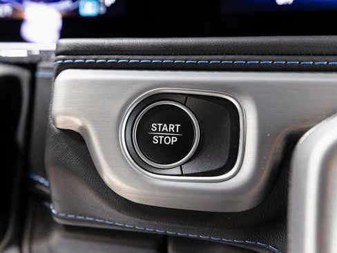 Used 2025 Mercedes-Benz G 580 w/ EQ Technology image 17