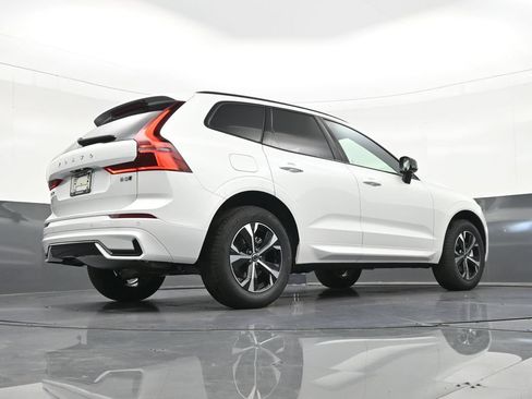 Used 2026 Volvo XC60 B5 Core AWD/4WD image 26