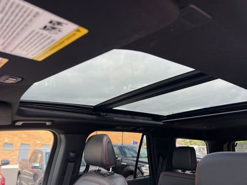 Certified 2024 Ford Expedition Limited AWD/4WD image 21