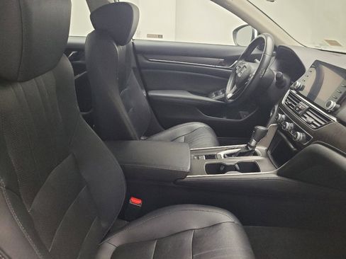 Used 2020 Honda Accord EX-L image 21