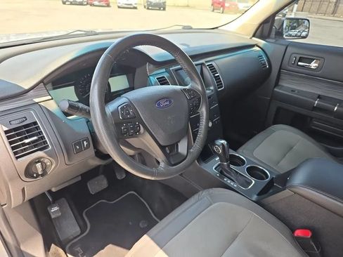 Used 2017 Ford Flex SEL w/ Equipment Group 202A FWD image 28
