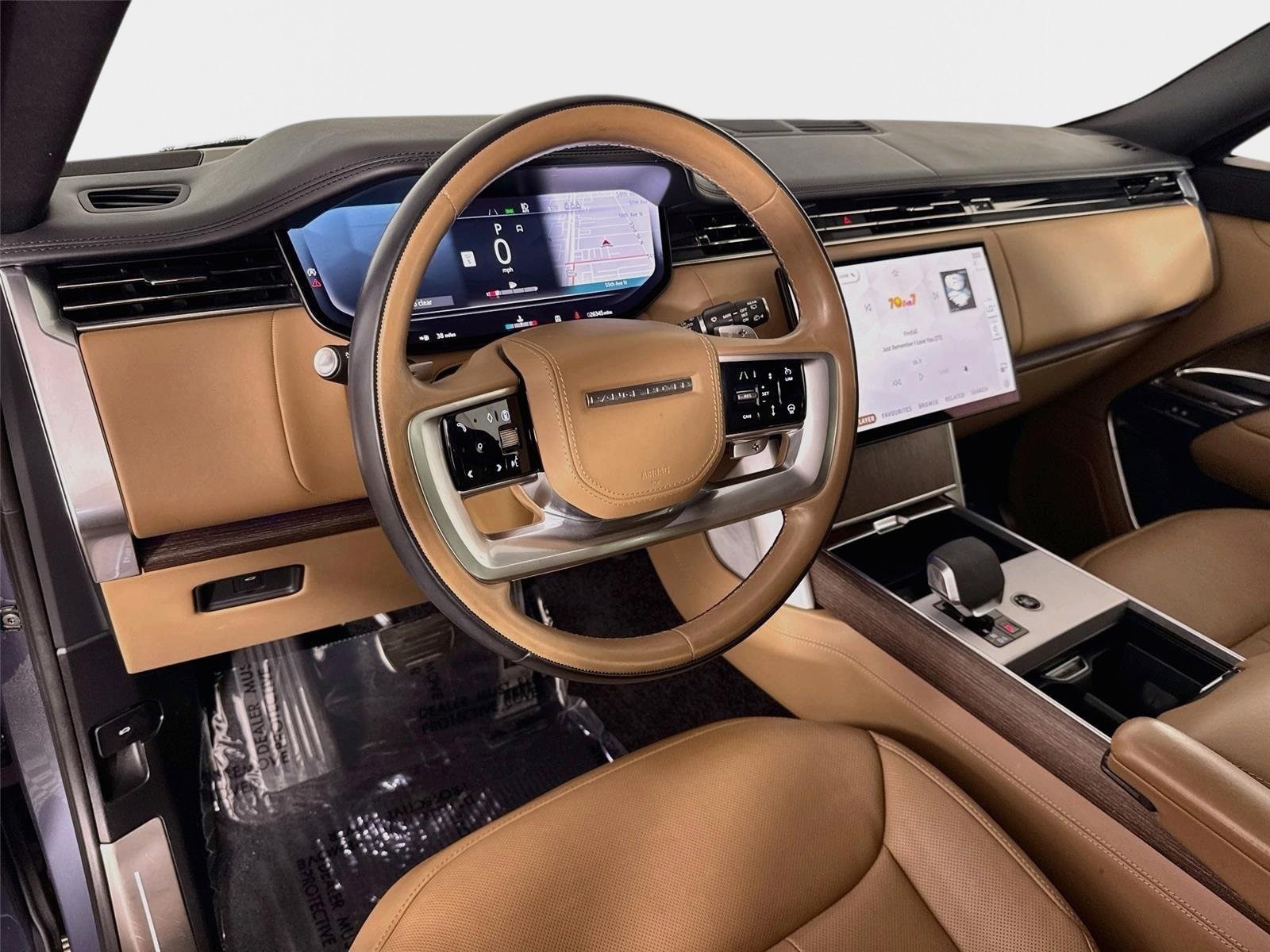 Used 2024 Land Rover Range Rover SE AWD/4WD image 9