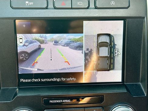 Used 2019 Ford F150 Platinum w/ Technology Package AWD/4WD image 15